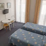 Modern Hotel Antibes