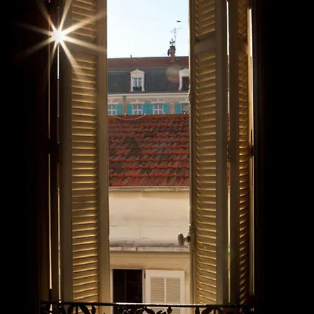 酒店 Modern 昂蒂布