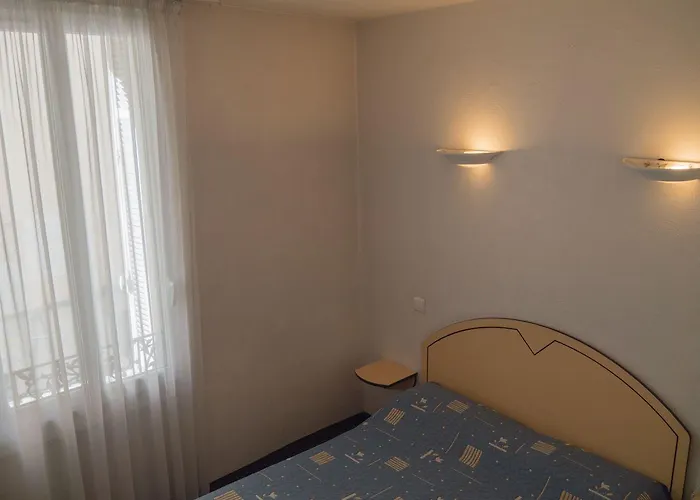 Modern Hotel Antibes