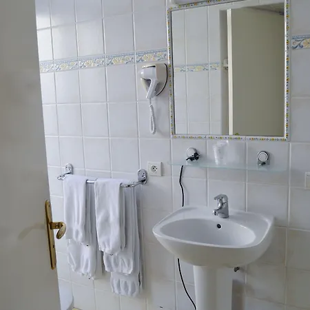 Modern Hotel Antibes