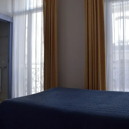 Hotel Modern Antibes