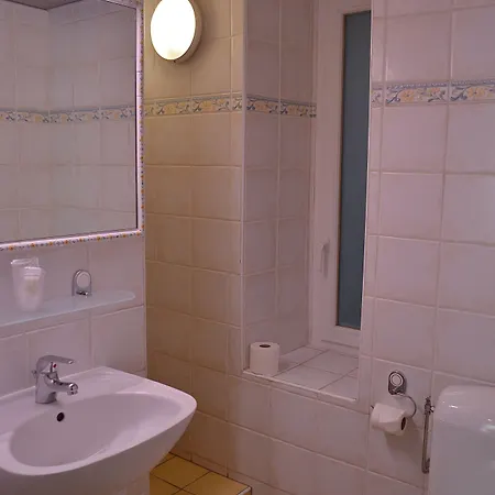 Modern Hotel Antibes